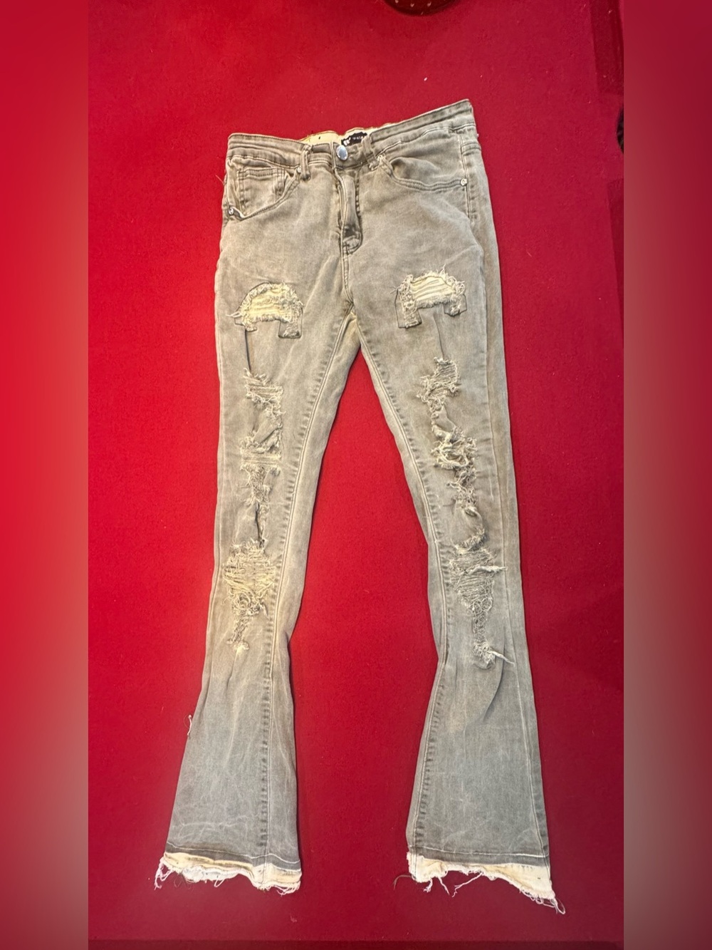 Waimea “Stacked Fit” Distressed Gray Flare JeansSize 30